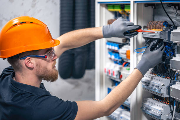 Best Circuit Breaker Repair  in Spooner, WI